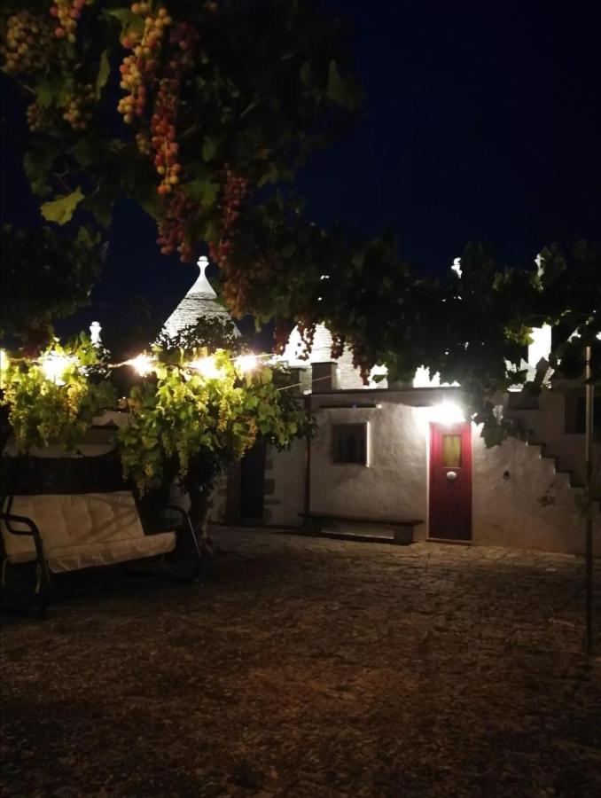 B&B Trullo Raggio Di Luce Martina Franca Exterior photo